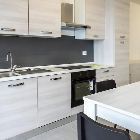 아파트 Se029 - Mondolfo, Nuovo Trilocale Con Balcone Ed A/c