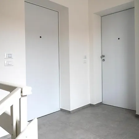 Apartment Se029 - Mondolfo, Nuovo Trilocale Con Balcone Ed A/c Mondolfo