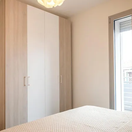 דירה Se029 - Mondolfo, Nuovo Trilocale Con Balcone Ed A/c *